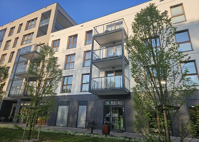 Nowy Plazowy Z Silownia I Hala Garazowa Daire Gdansk