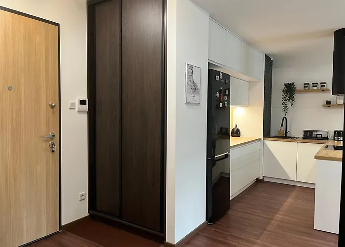 Nowy Plazowy Z Silownia I Hala Garazowa Daire *