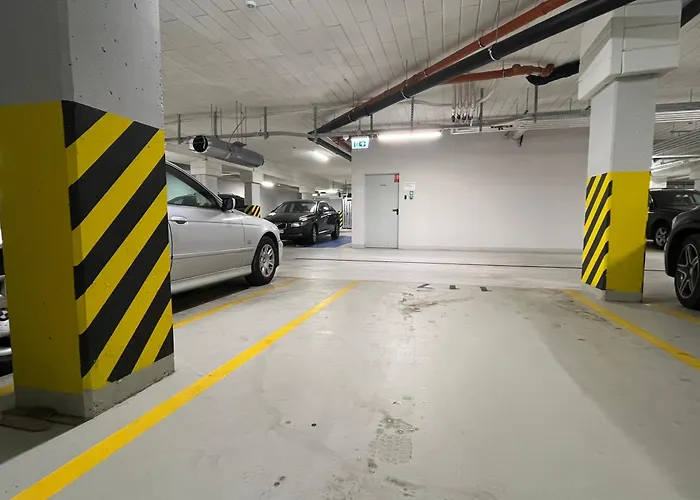 Nowy Plazowy Z Silownia I Hala Garazowa Gdansk