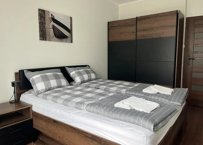 Nowy Plazowy Z Silownia I Hala Garazowa * Gdansk