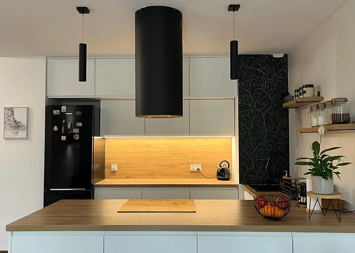 Nowy Plazowy Z Silownia I Hala Garazowa Daire *