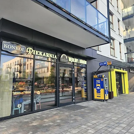 Nowy Plazowy Z Silownia I Hala Garazowa Apartmán *